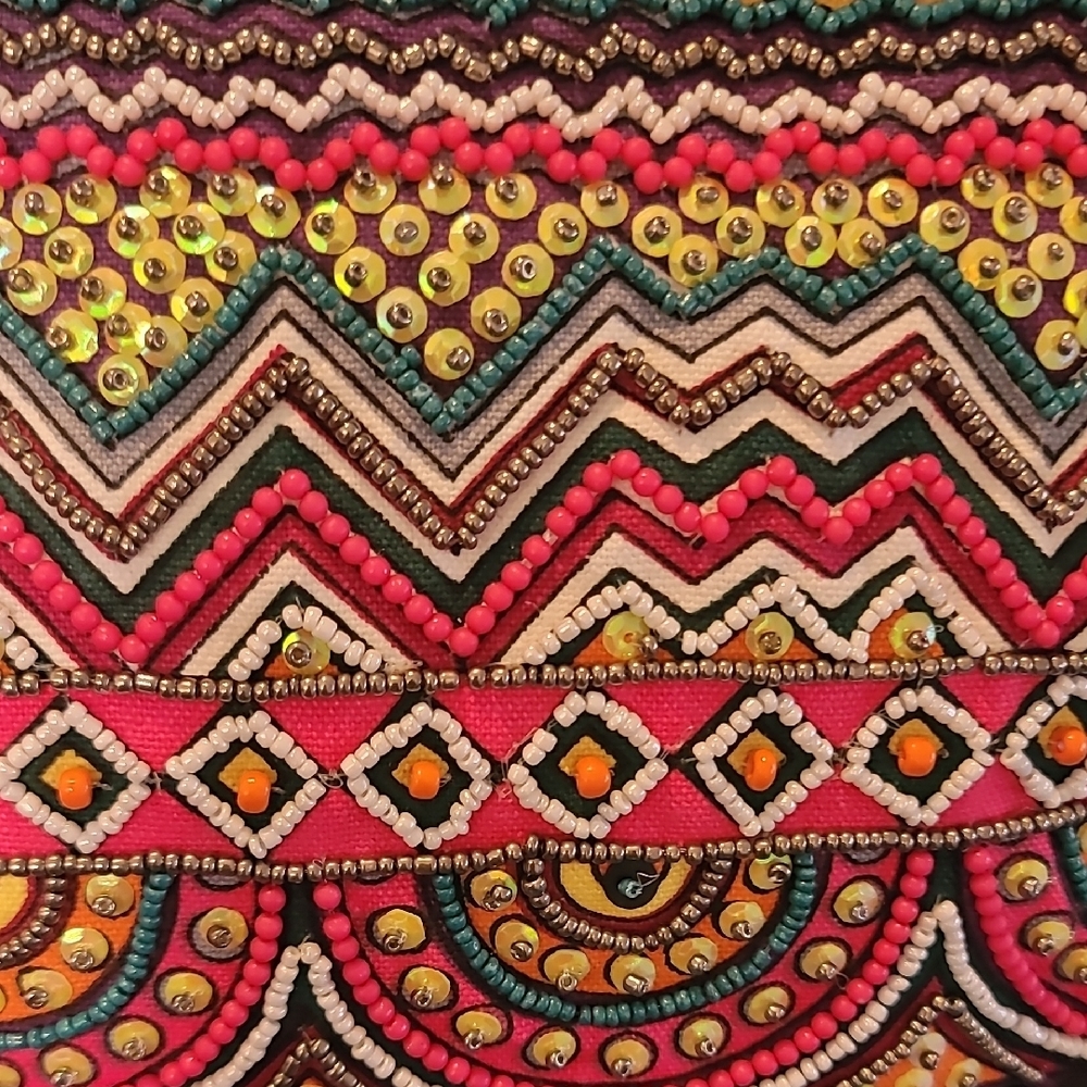 Steve Madden Beaded         Bohemian Multicolor Purse with Pink Tassel - Picture 3 of 9